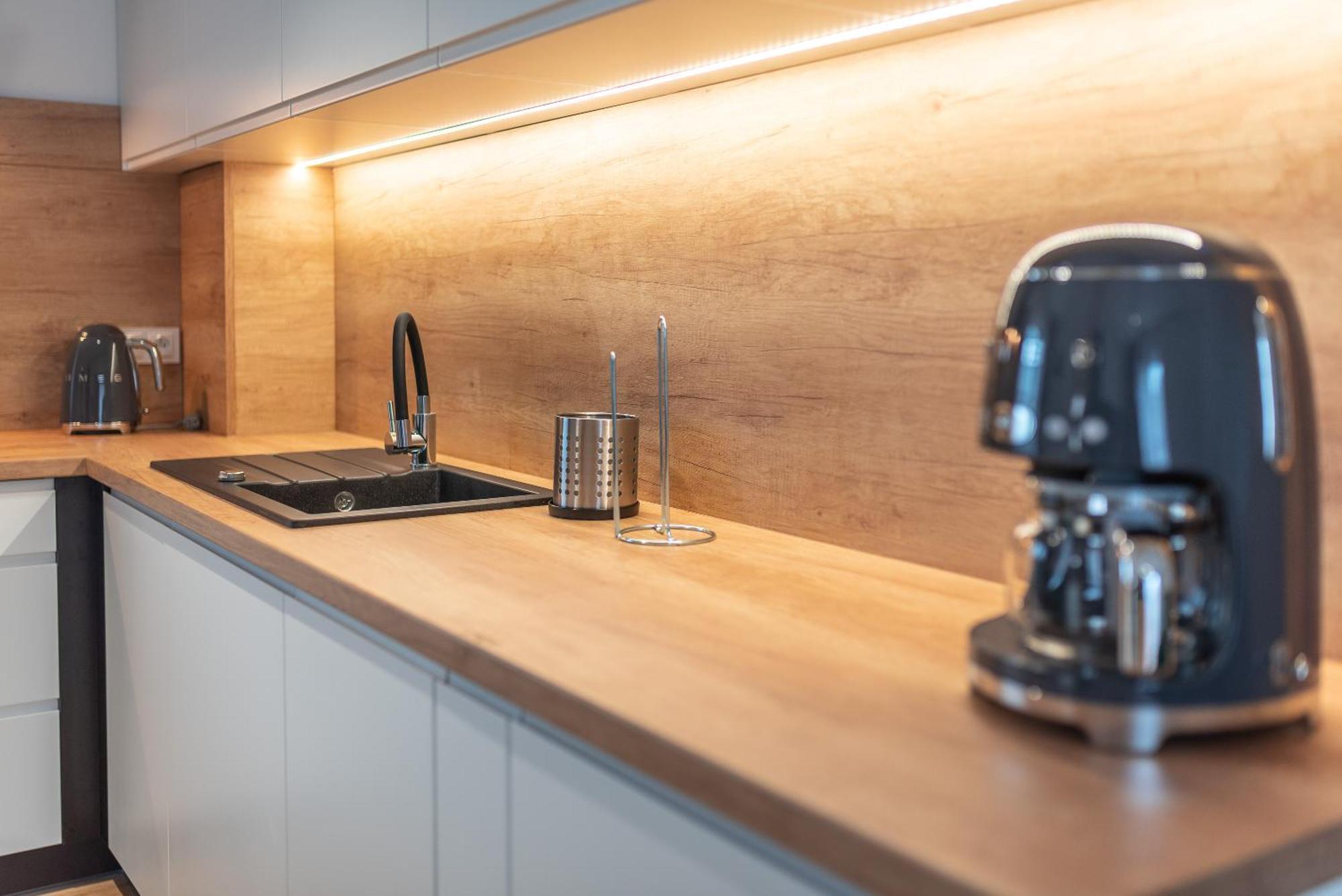 Woody - Smart Luxury Apartment